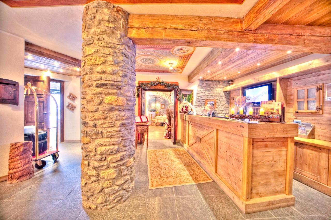 Le Miramonti Hotel Restaurant & Wellness La Thuile Zewnętrze zdjęcie